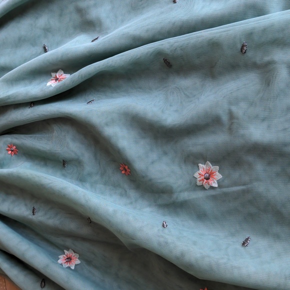 Modcloth Strapless embroidered midi dress - Picture 11 of 14